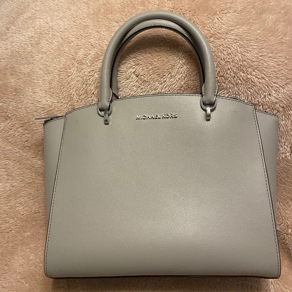 Micheal Kors Bag